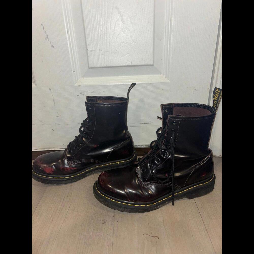 Women's Dr. Martens 1460 8 Eye Leather Boots 13661601 CHERRY RED ARCADIA